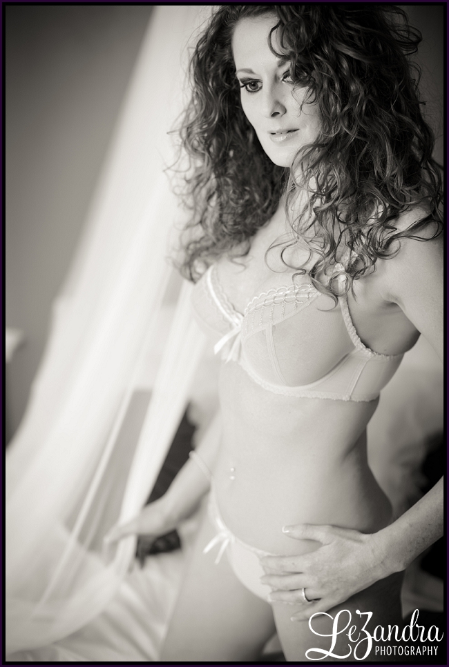 Liz 31 Liz: Virginia Beach Boudoir Photography